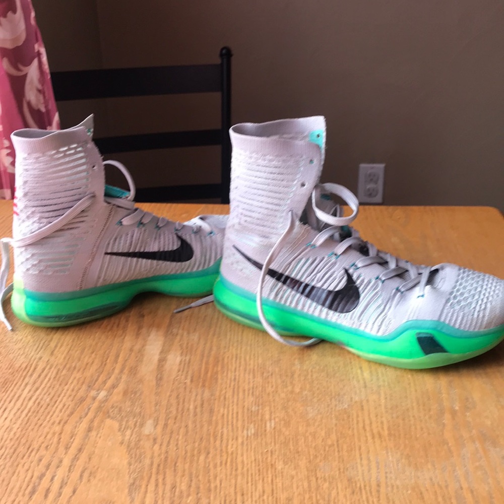 Nike kobes